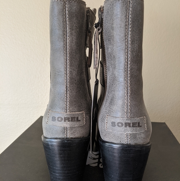 Sorel "After Hours" Winter Boot - Picture 3 of 9